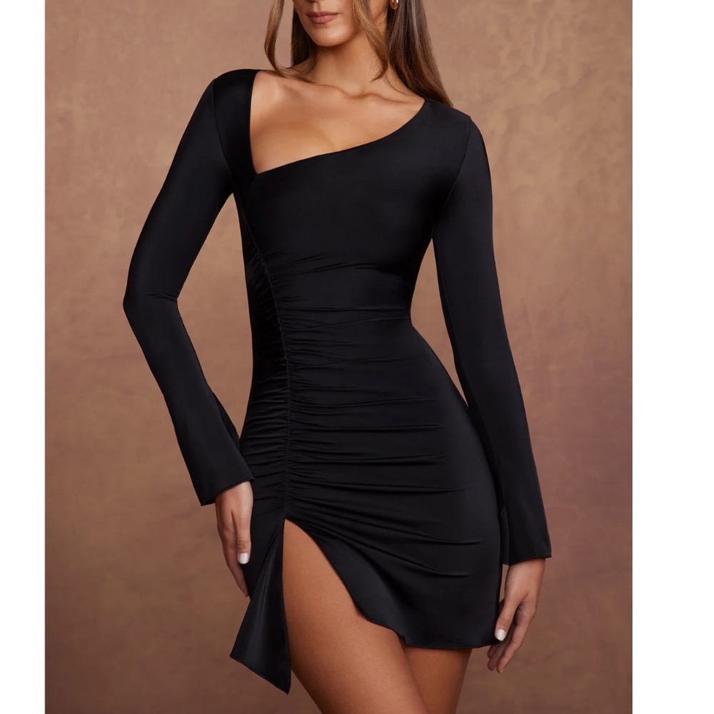 Oh Polly Long Sleeve Asymmetric Mini Dress in Black - NWT - Bodycon